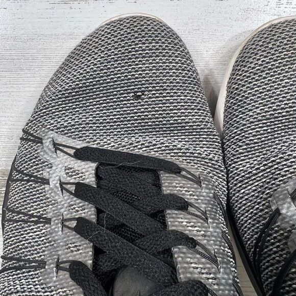 Nike Women's Free TR 6 PRT 833424-100 Black‎ Running Shoes Sneakers Size 8.5 - Picture 7 of 9